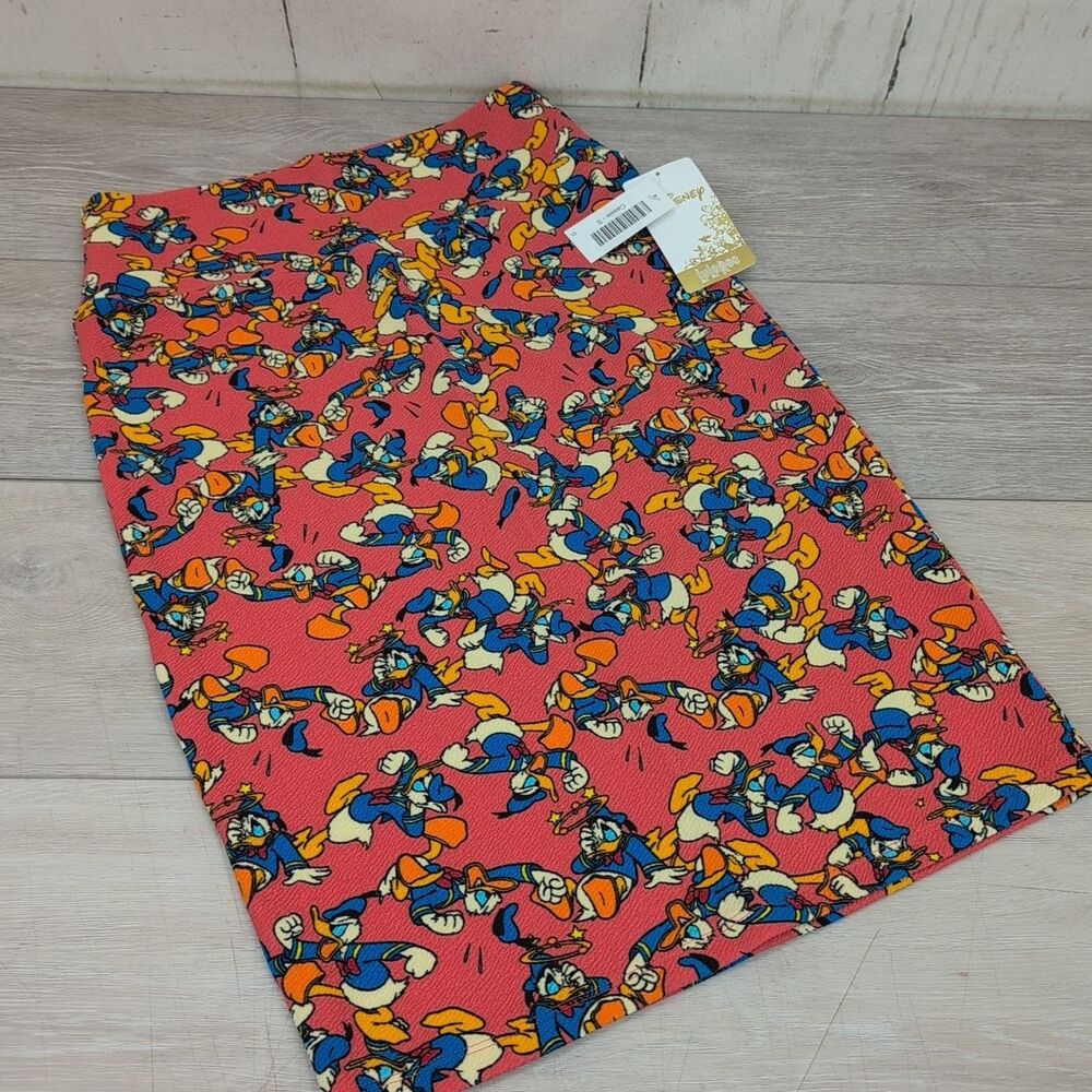 LuLaRoe Disney Cassie Skirt Donald Duck Size Small Brand New ~~